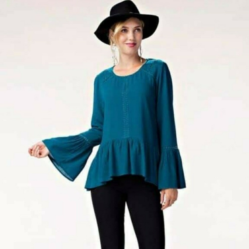 (SALE!) TEAL FLARED TOP W/ BELL SLEEVE - S